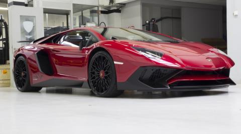 Lamborghini Aventador SV